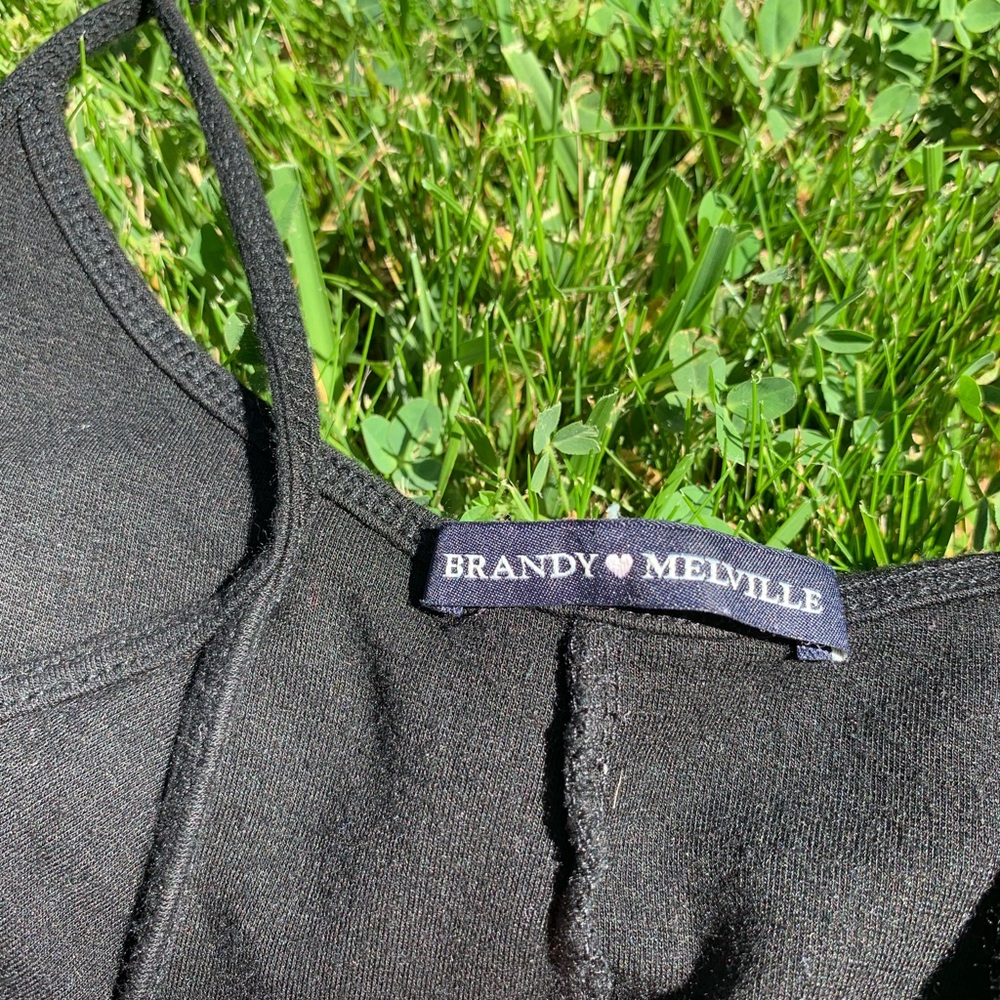Brandy Melville cropped tank